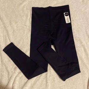 Medium navy empetua leggings